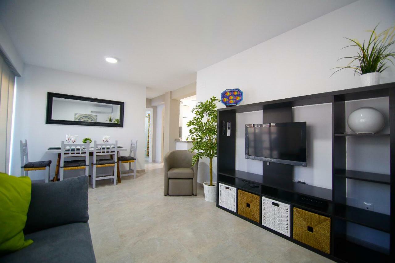 Apartament Vella Rosa 2 Torre Del Mar Zewnętrze zdjęcie